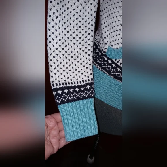 If It Were Me hooded zip up sweater - Picture 3 of 4